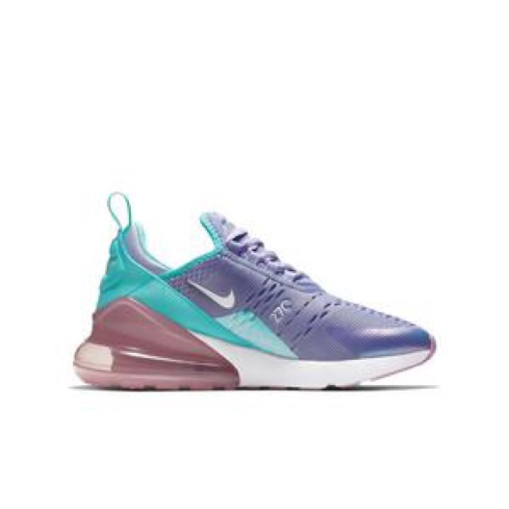 Nike Air Max 270